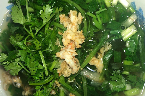 Món ăn trị ho - Canh rau tần ô